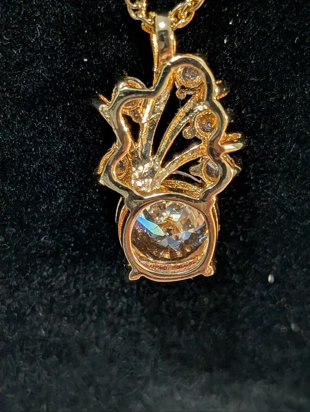Gold-plated Floral Cubic Zirconia Necklace - Picture 3 of 5